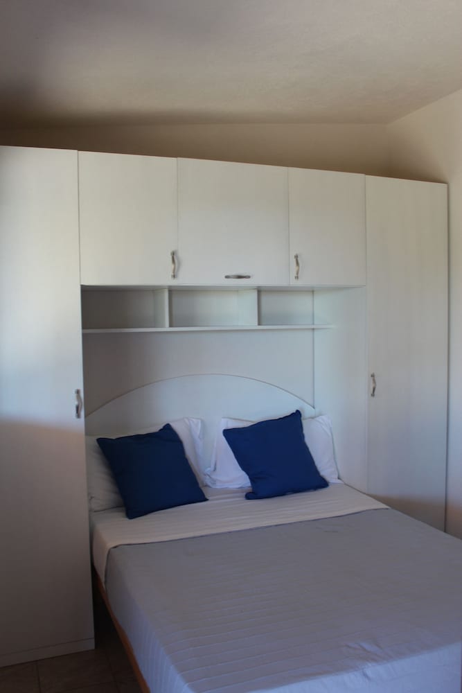 Basic Mobile Home, City View photo 1