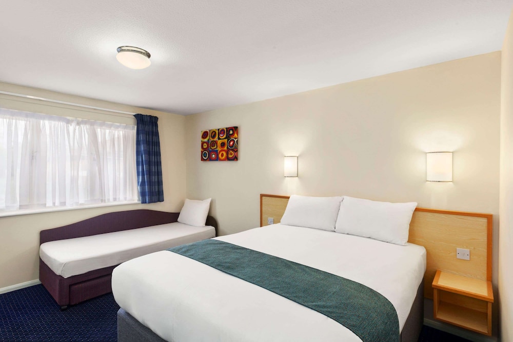 Room, Multiple Beds, Non Smoking