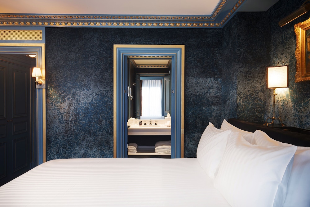 Deluxe Room (Marcel Proust DeLuxe Room)