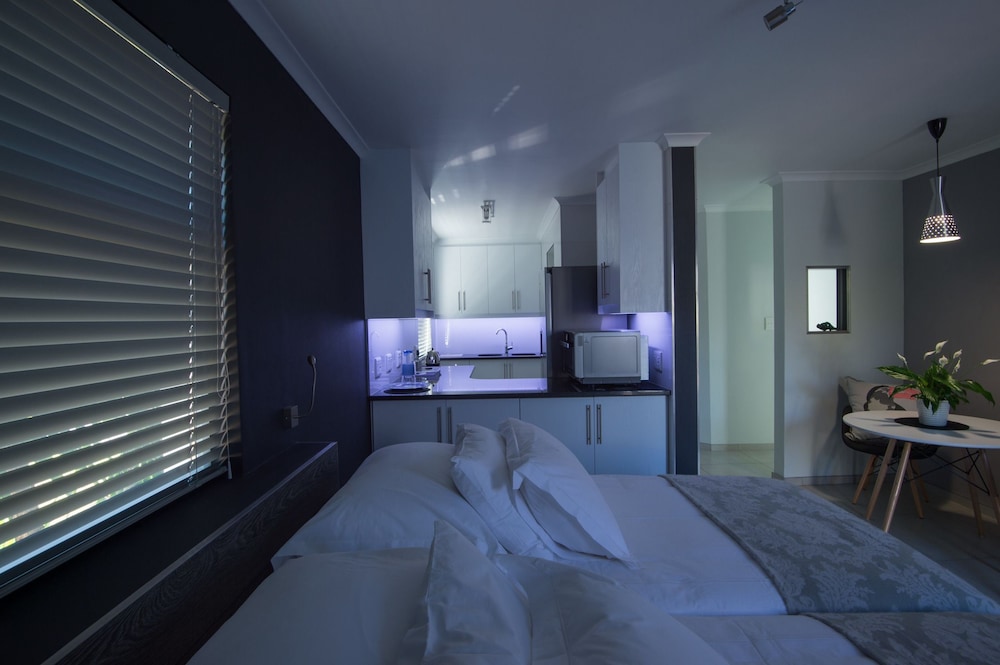 Luxury Suite, 2 Twin Beds