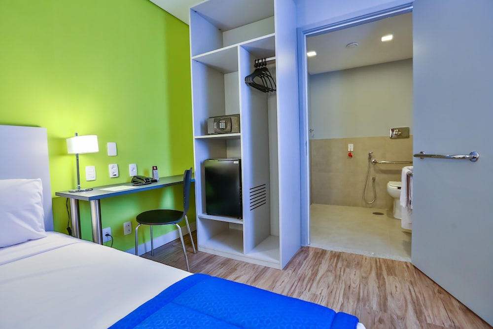 Standard Room, 1 Double Bed, Mobility Accessible
