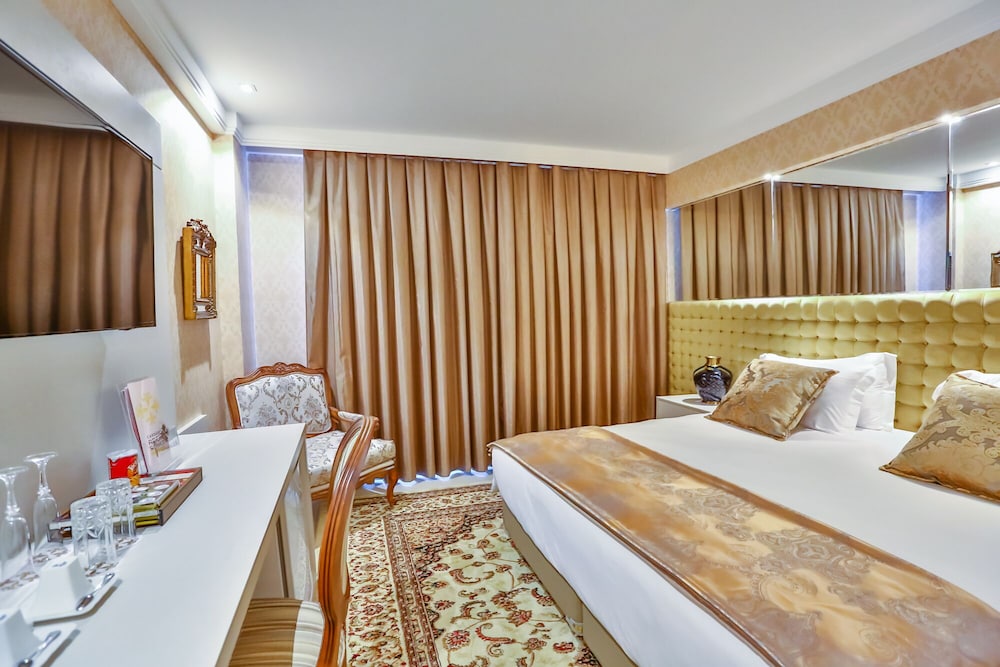 Premium Room, 1 King Bed