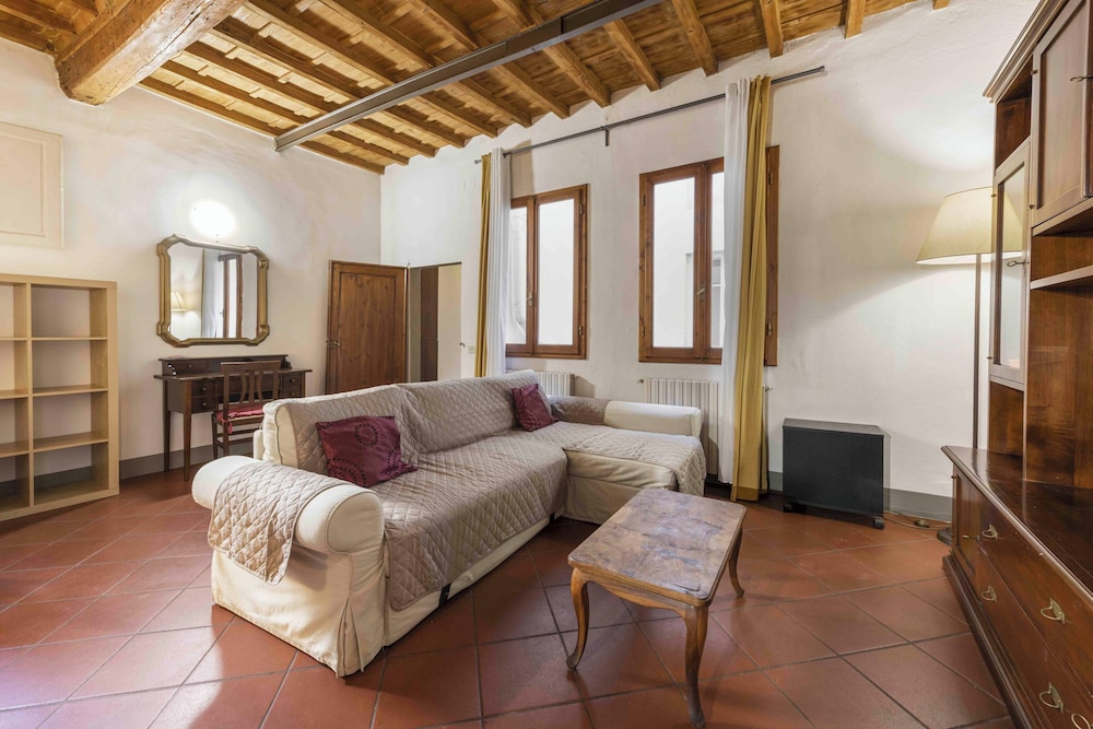 Classic Apartment