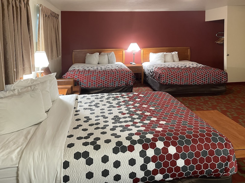 Room, Multiple Beds