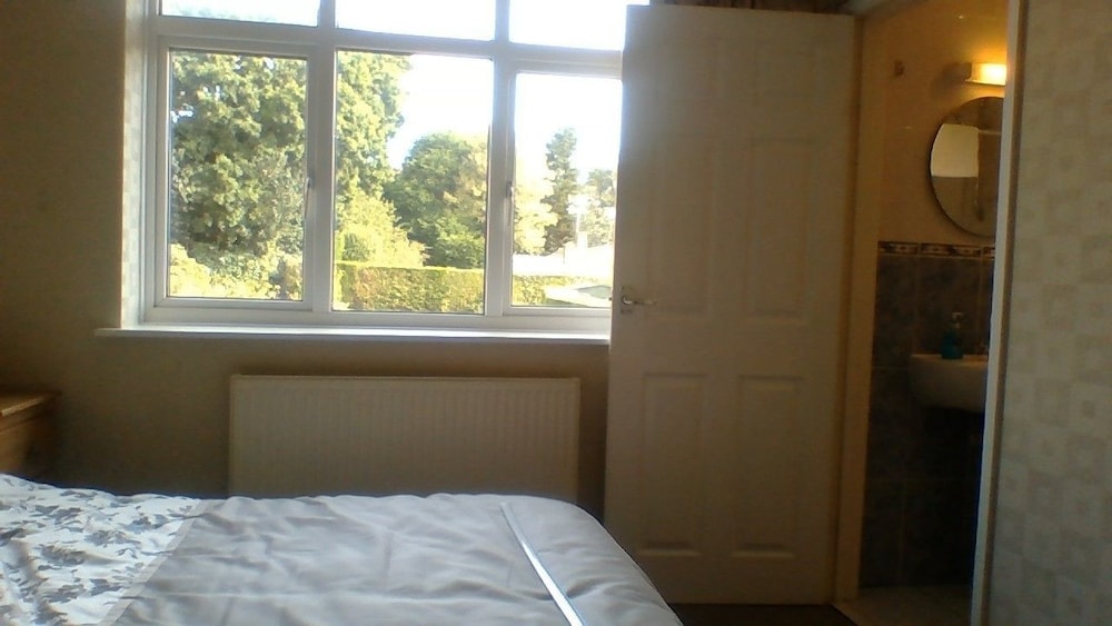 Deluxe Double Room, Bathtub photo 2