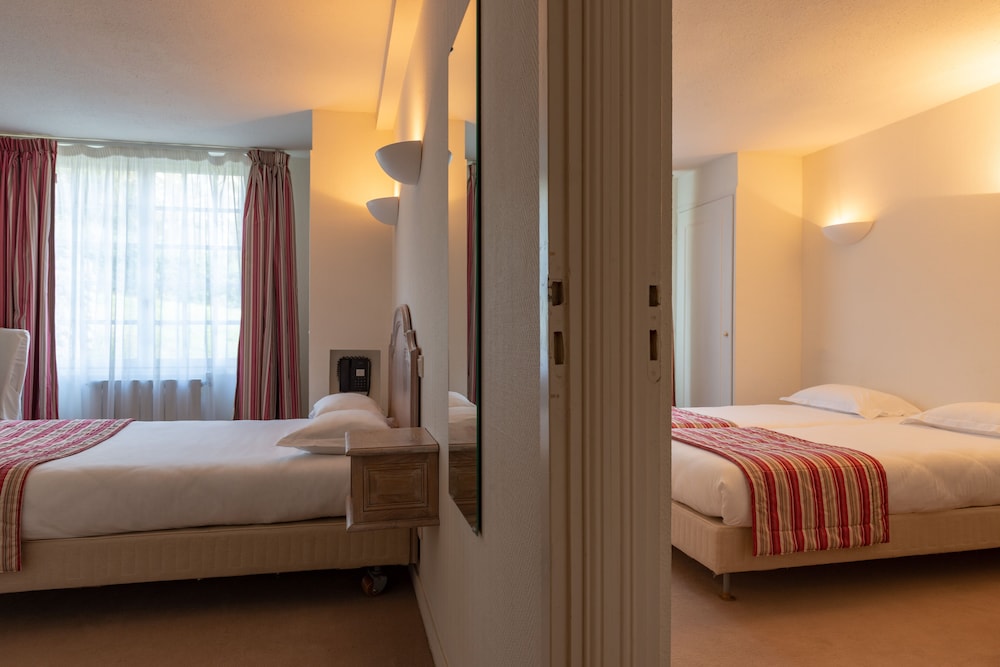 Standard Family Suite - Photo 1