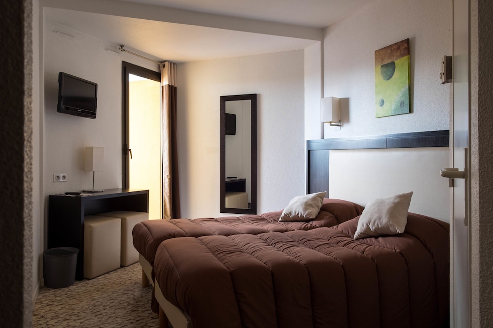 Double Room, City side photo 2