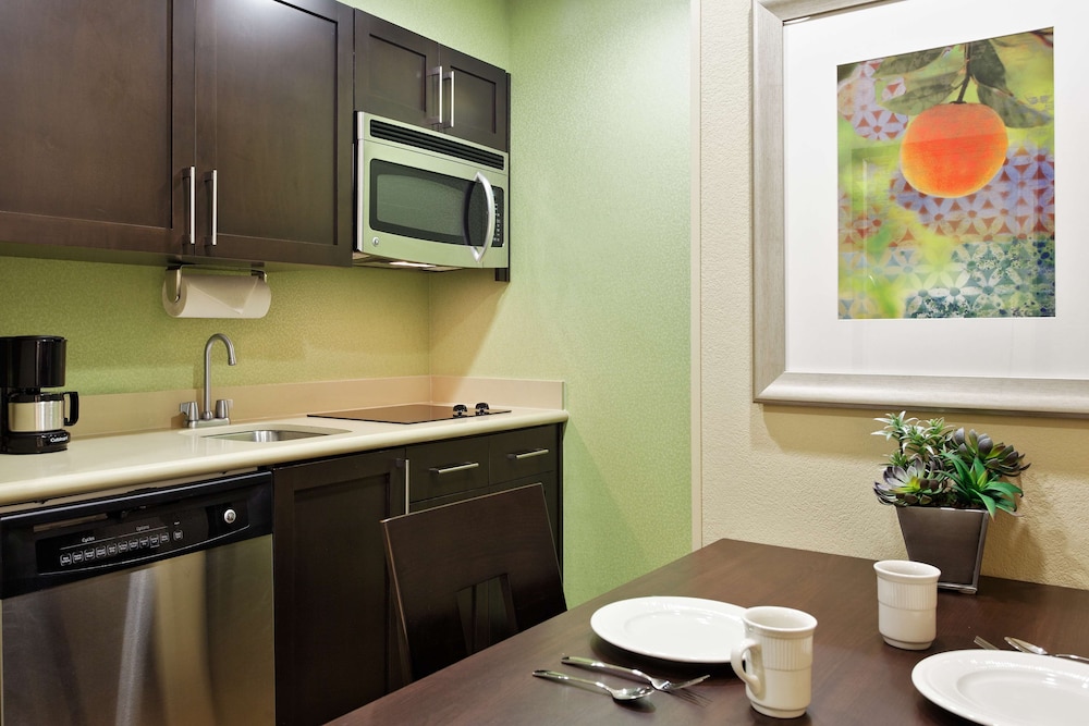 Double or Single Queen Room - Hearing Accessible/Non-Smoking