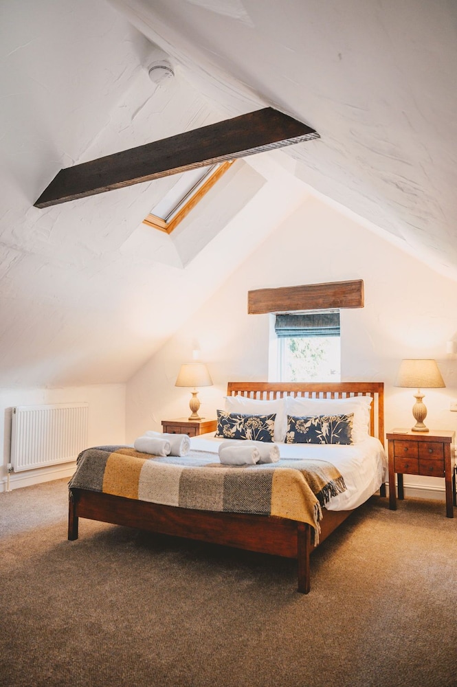 Suite with Garden View