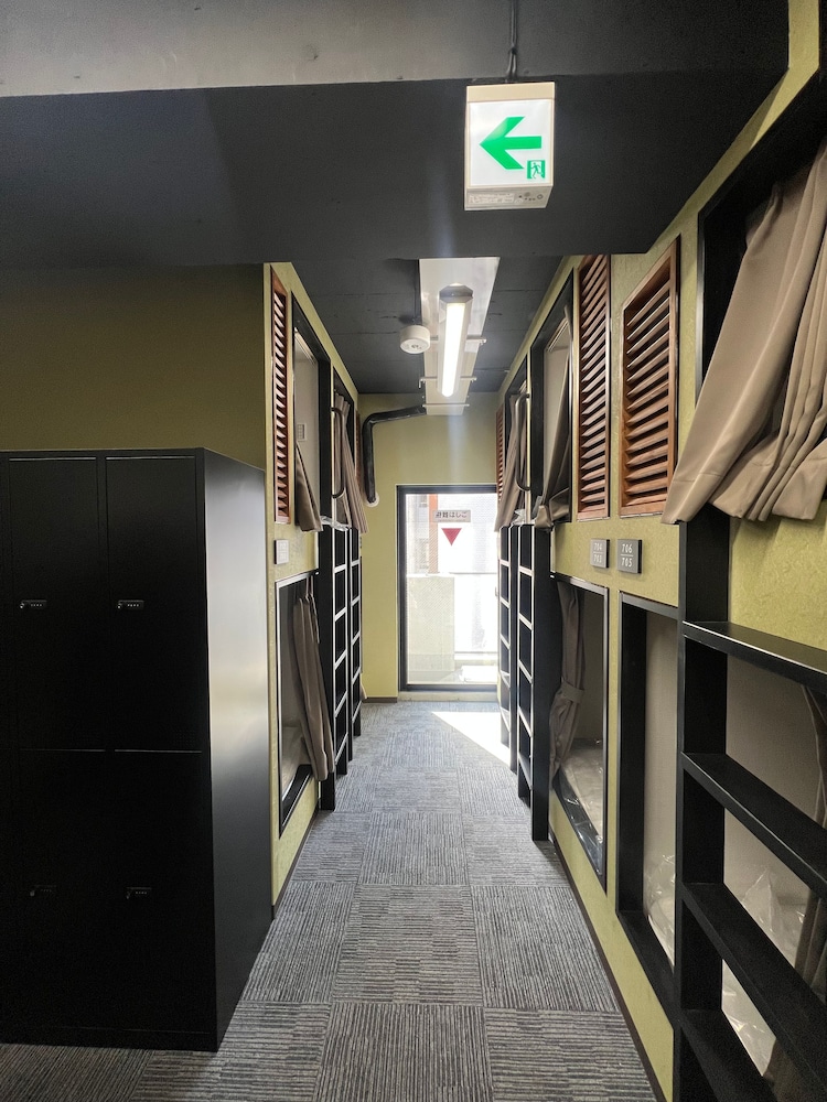 Basic Shared Dormitory, Mixed Dorm (3pax)
