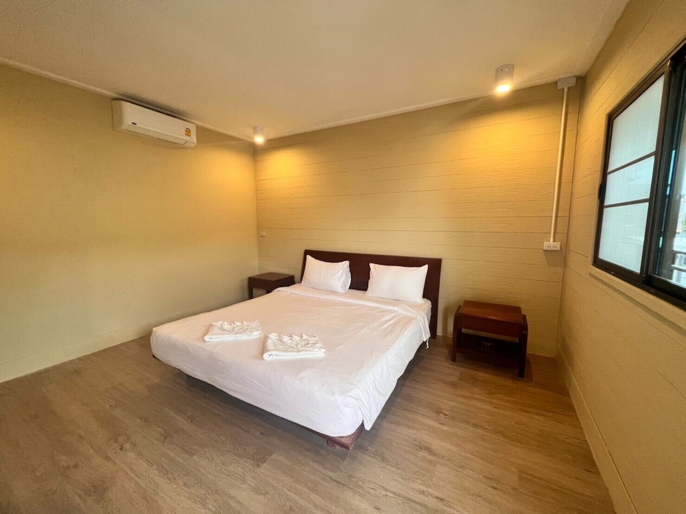 Deluxe Double Room - Photo 4
