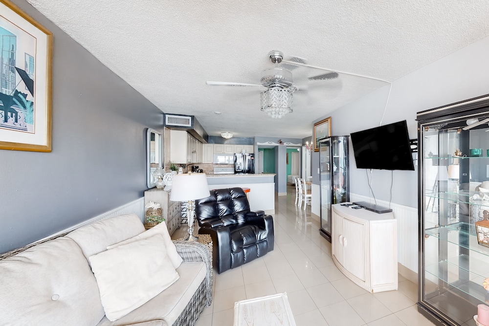 Condo, 3 Bedrooms (Oceanfront) photo 3