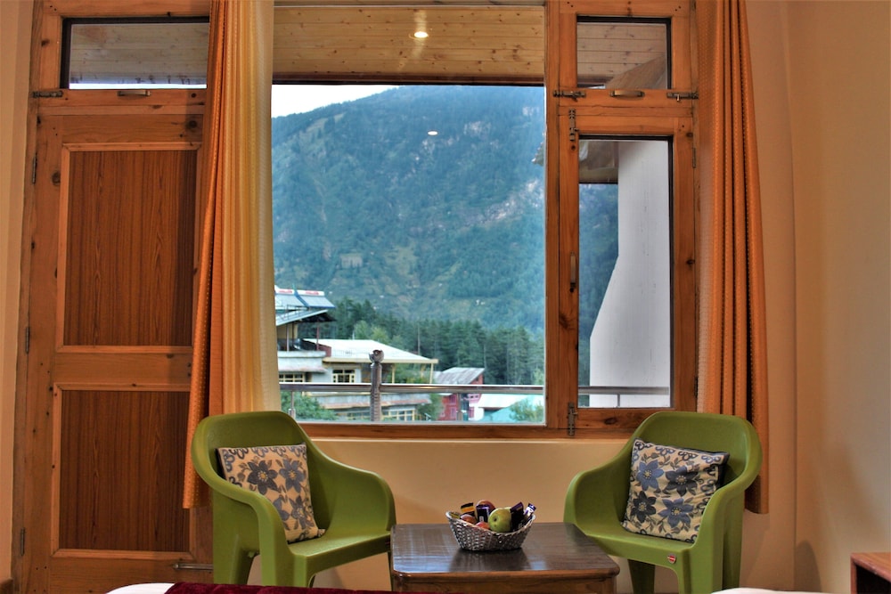 Premium Room - Photo 6