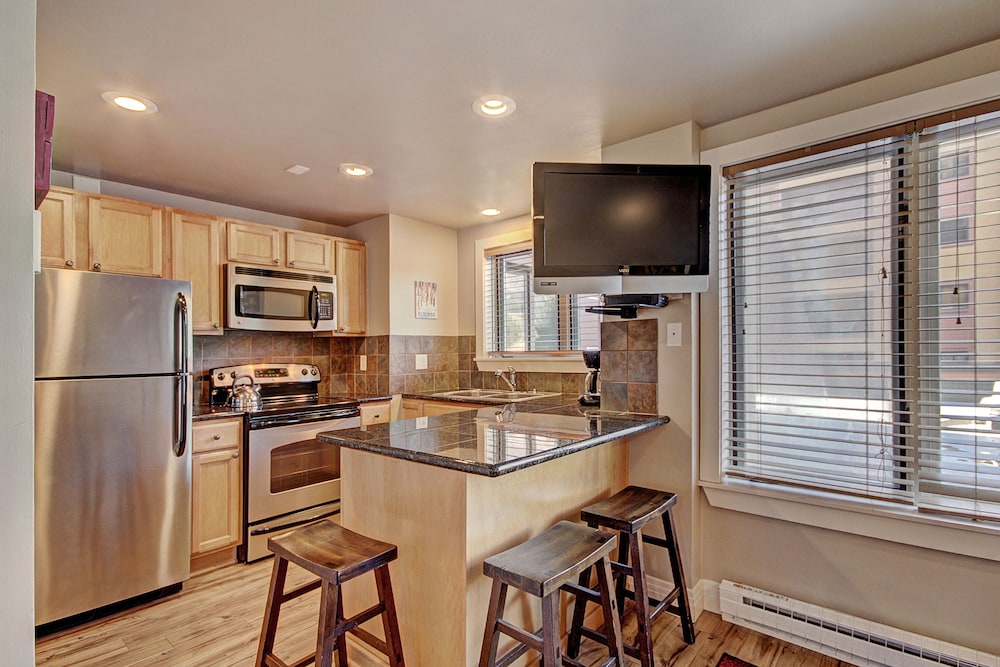 Studio (Condominium) - Photo 3