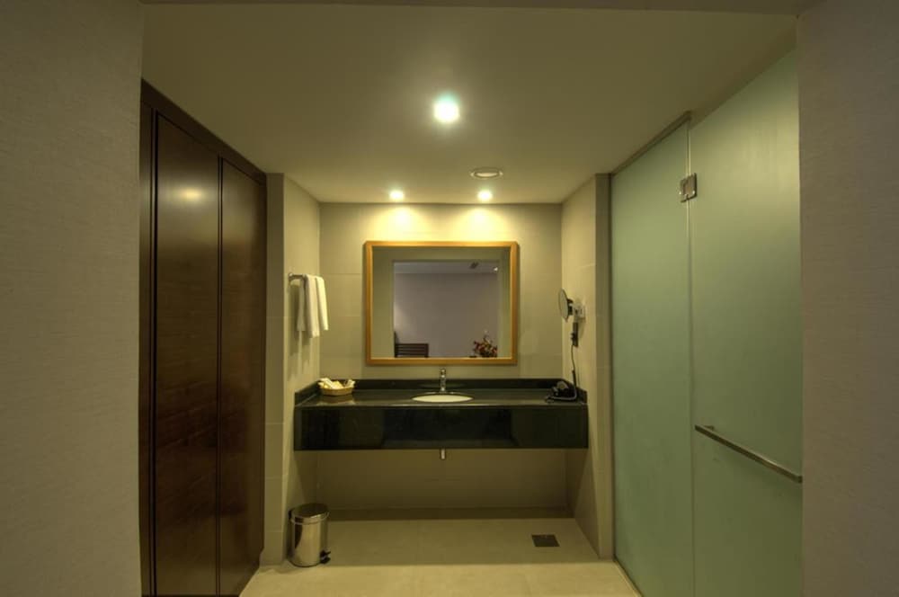 Executive Suite photo 3