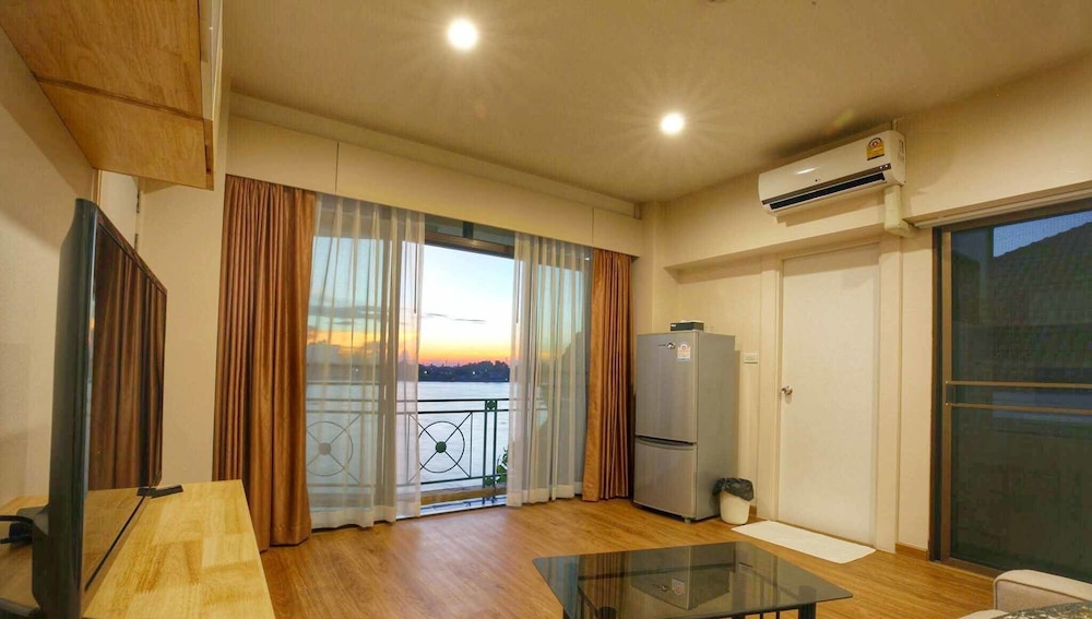 Exclusive Suite with Balcony photo 3