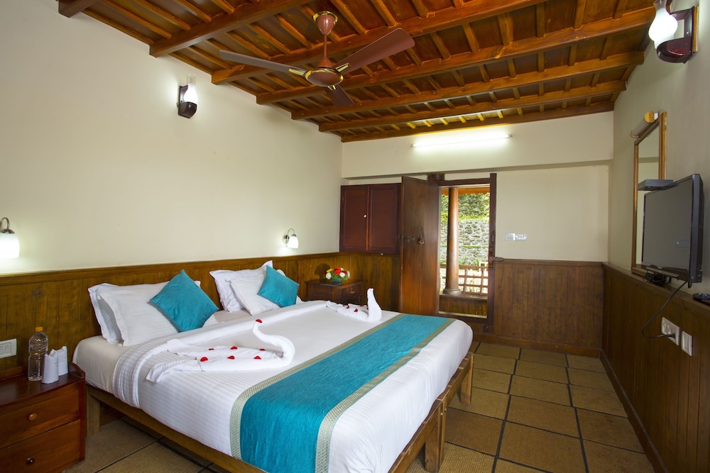 Honeymoon Suite, 1 King Bed photo 2