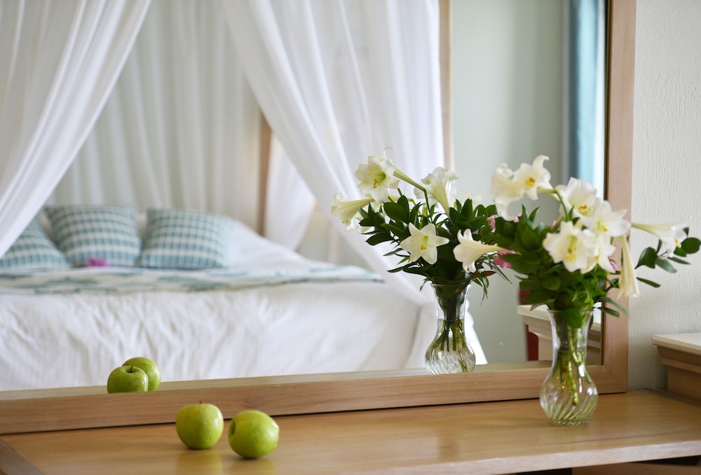 Cozy Honeymoon Suite Sea View - Photo 1