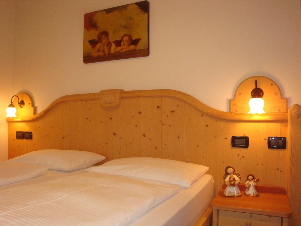Double Or Twin Room, Mountain View photo 3