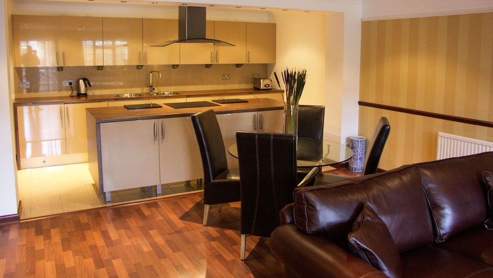 Apartment - Photo 3