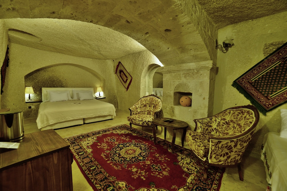 Cave Room photo 1