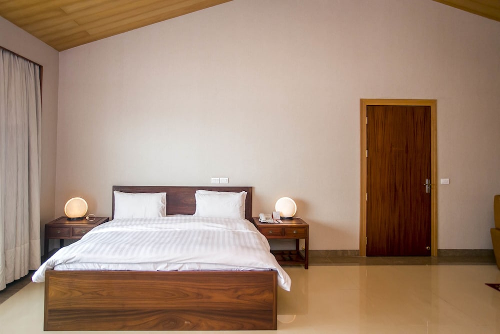 Luxury Suite, Multiple Beds, Lagoon View photo 3