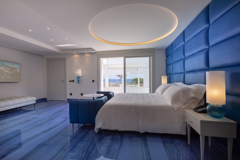 Suite 954
