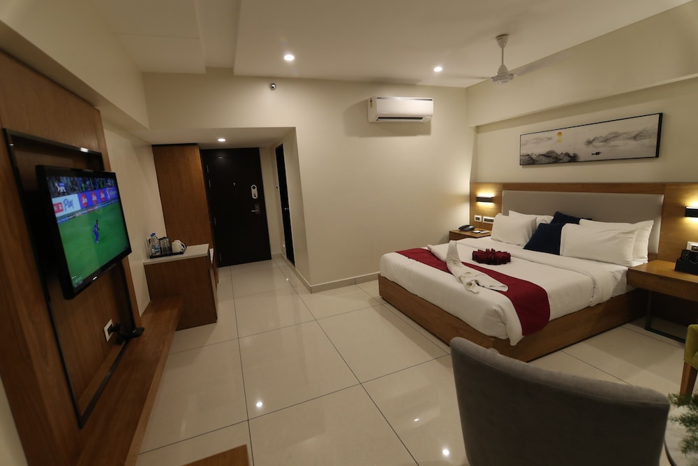 Business Suite photo 1