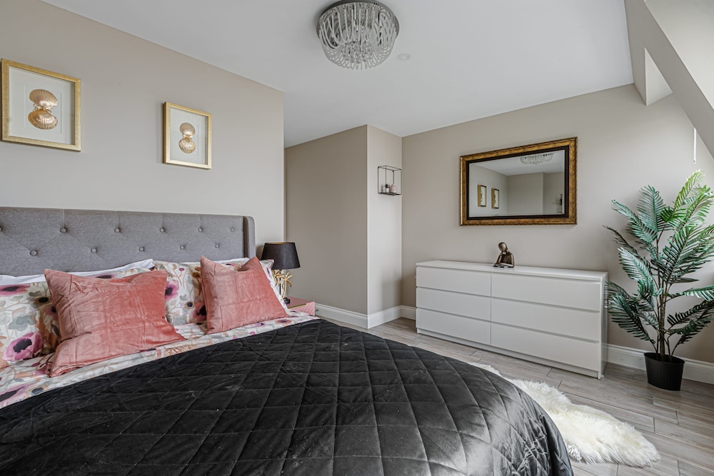 Apartament na szczycie w Brighton Beach City z widokiem na morze i balkonem, Zdjęcie 11