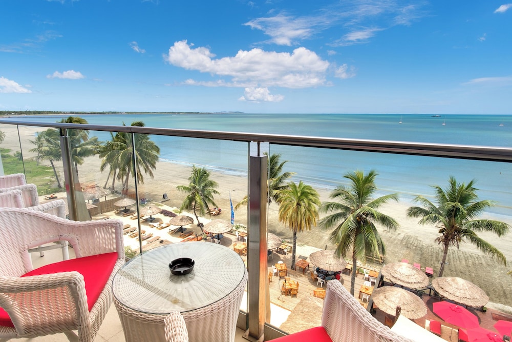 Suite, 1 Bedroom, Non Smoking, Beachfront photo 4