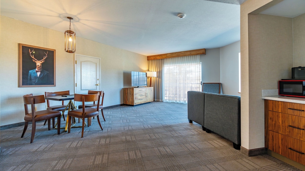 Executive Studio Suite, 1 Bedroom - Photo 5
