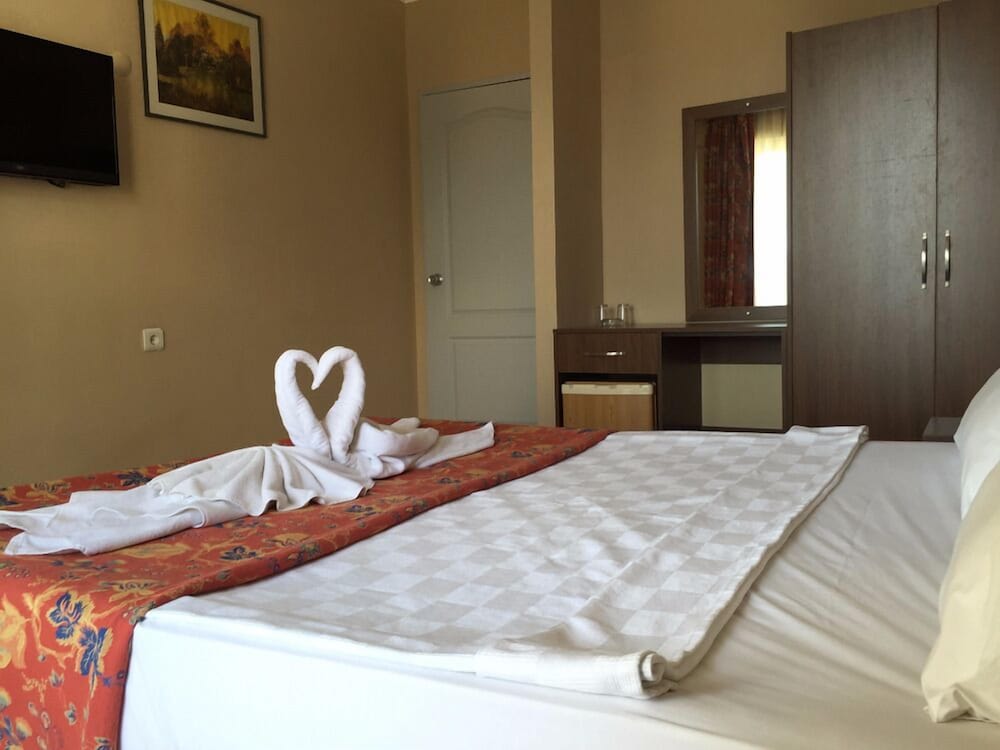 Standard Double or Twin Room, Sea View photo 1