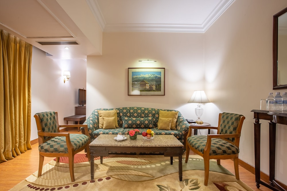 Suite - Photo 6