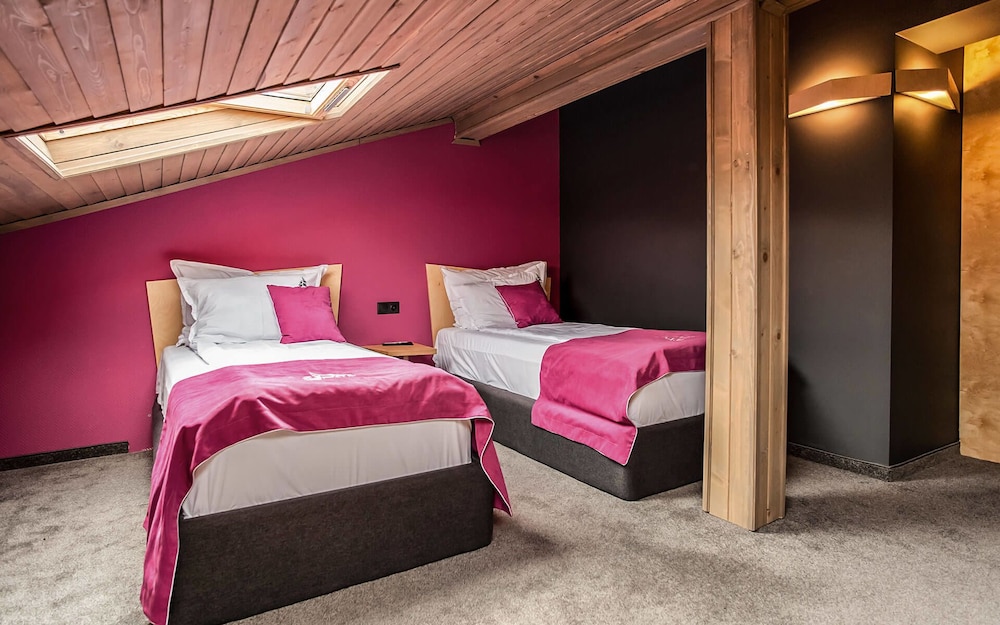 VIP Apartment (Maisonette) photo 2
