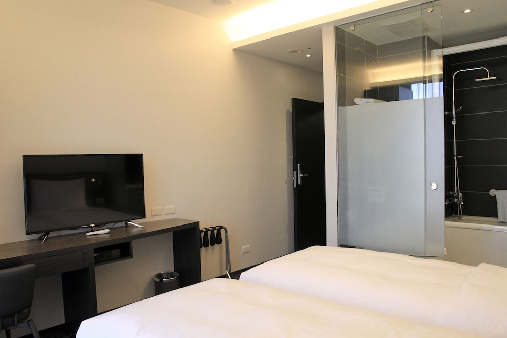 Double or Twin Room photo 3