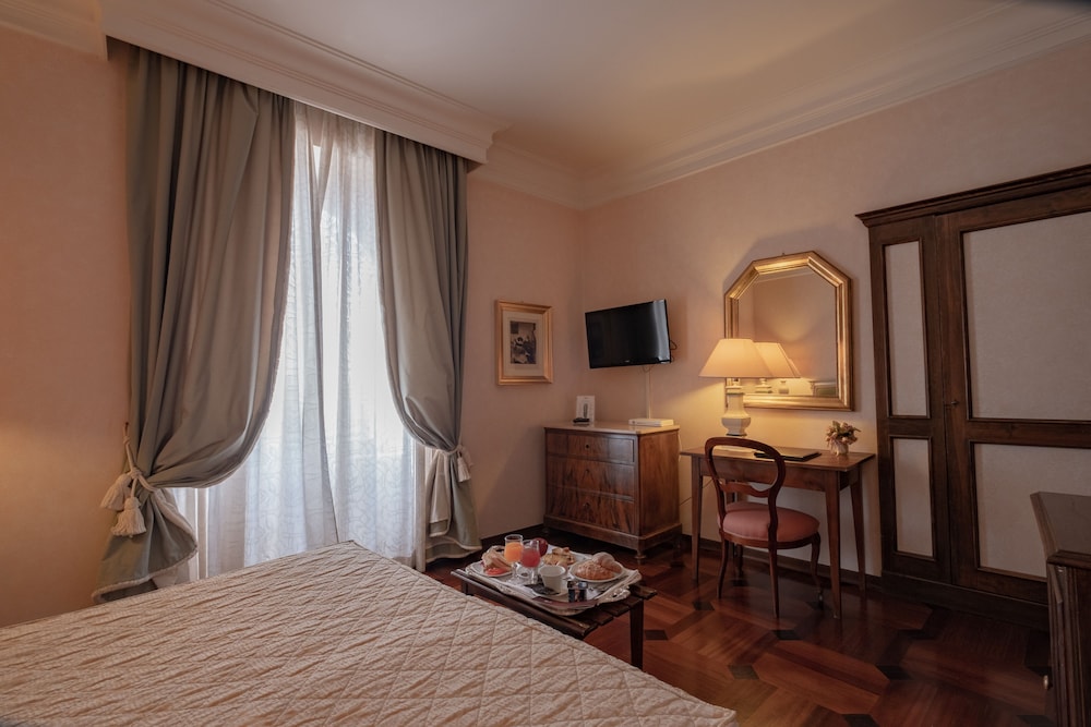Deluxe Double Room (Superior) - Photo 3