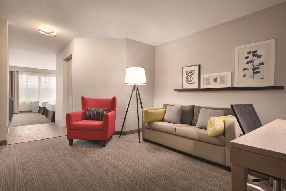 Suite, 1 Bedroom, Non Smoking photo 3