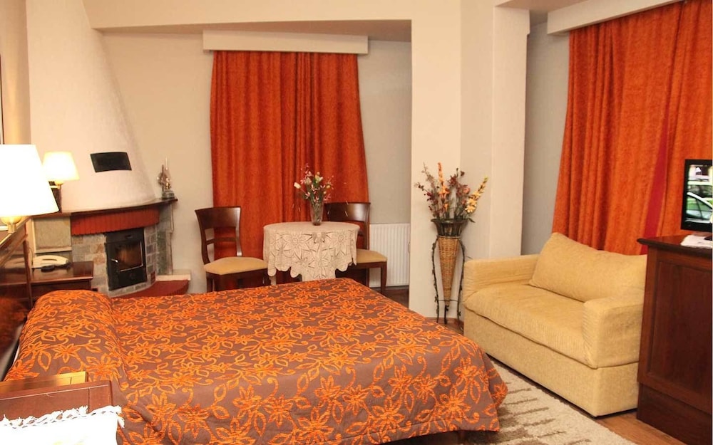 Standard Double Room, Fireplace photo 1