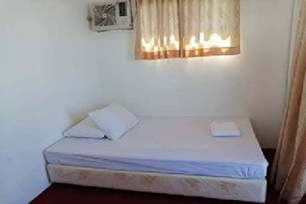 Deluxe Room - Photo 1