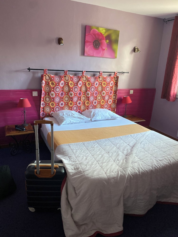Standard Room - Photo 1