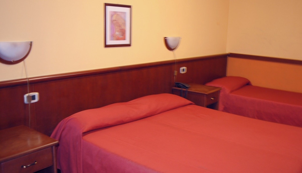 Quadruple Room photo 2
