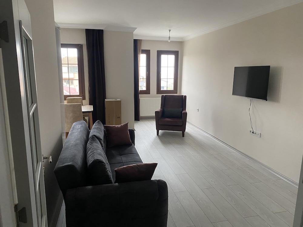 Family Apartment photo 2
