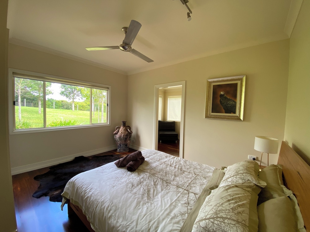 Symphony House - 2 Bedrooms photo 1