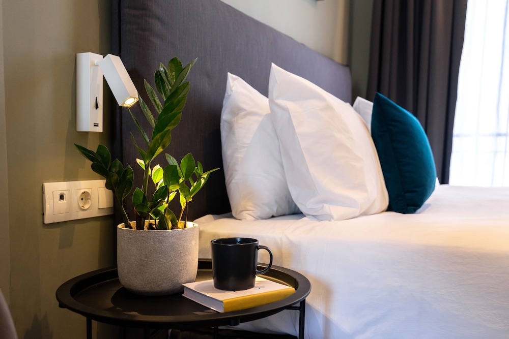 Signature Double Room, Balcony (Nelly Cozy) photo 1