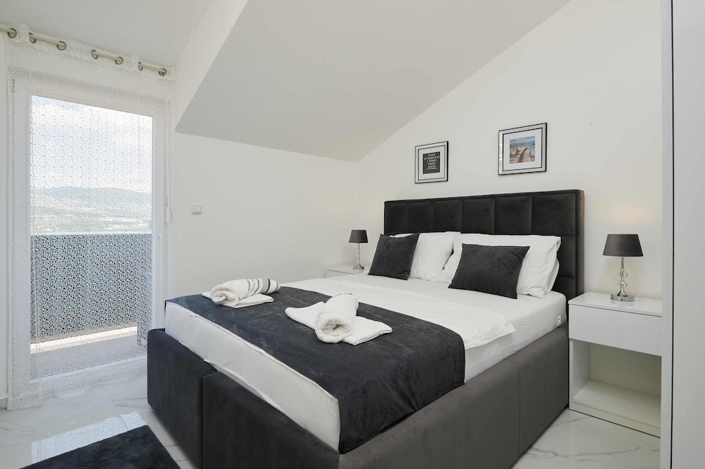 Standard Apartment, 1 Bedroom, Balcony, Sea View