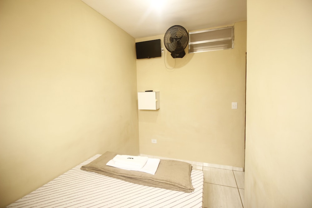 Basic Single Room