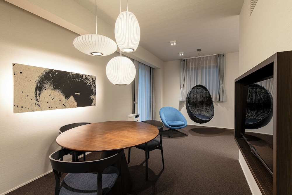Luxury Twin Room - Photo 14