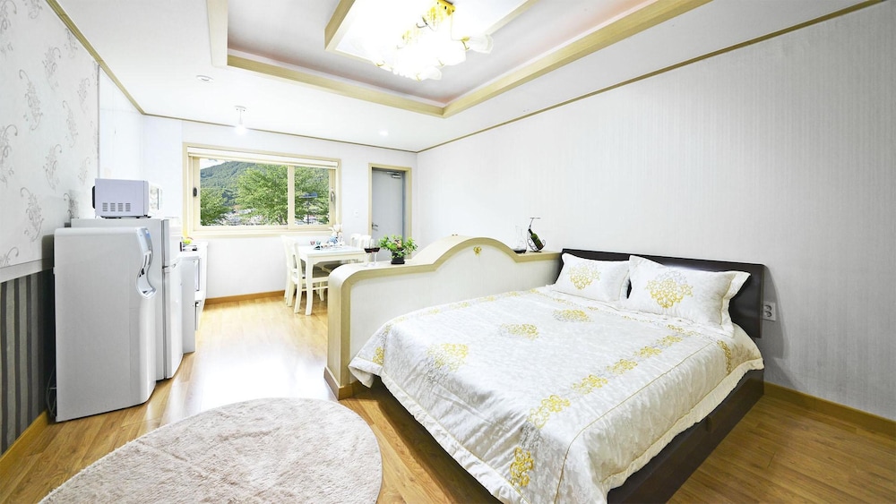 Basic Room, 1 Bedroom (Speremint 102) - Photo 1