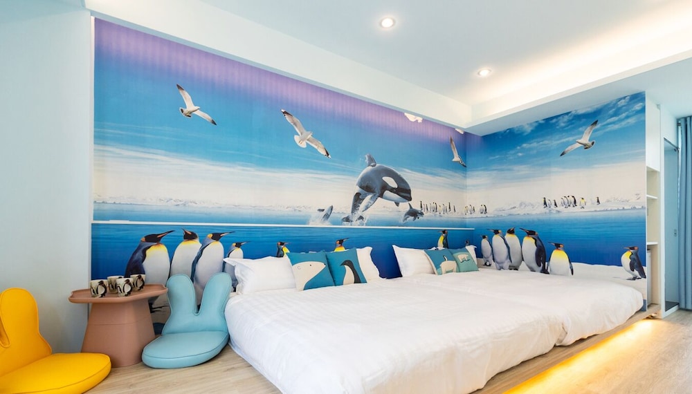 Elite Room, 2 Queen Beds, Non Smoking, Mountain View photo 1