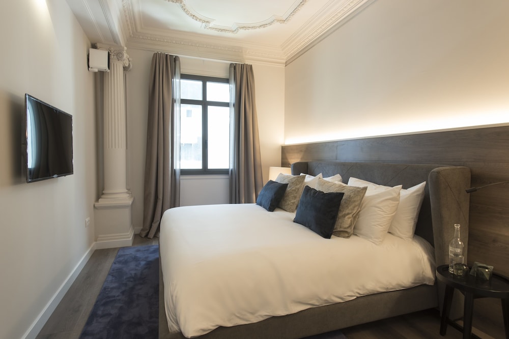 Luxury Suite, 5 Bedrooms, City View photo 3